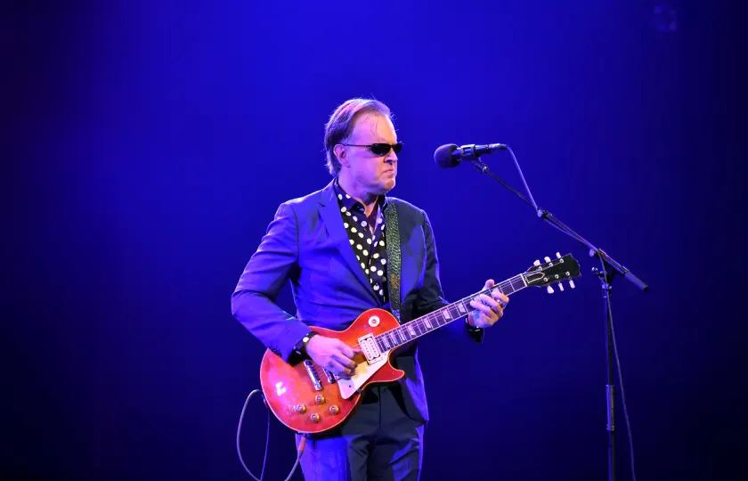 Joe Bonamassa 2026年法国巡演《Joe Bonamassa Tour》Lyon & Toulouse站来了:蓝调吉他之王燃爆全场!